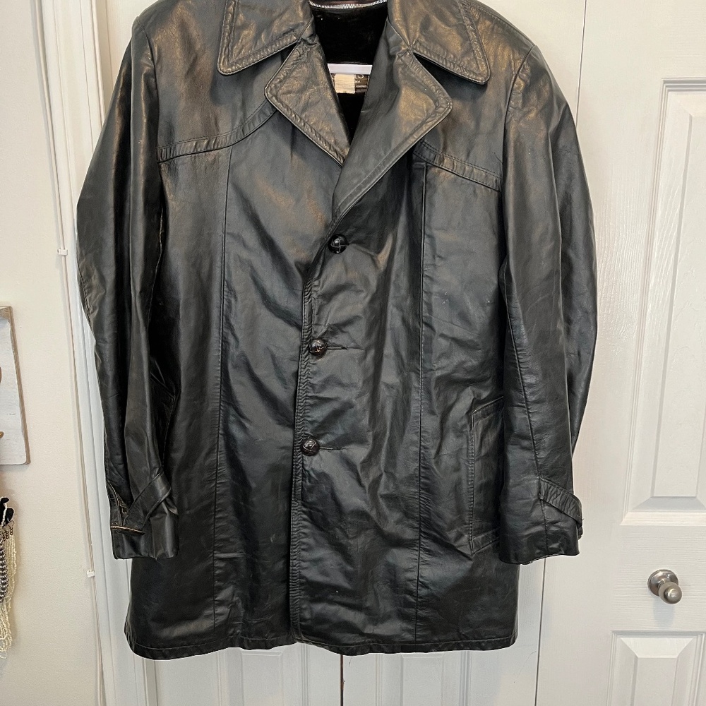 Vintage Sears size 42 men’s leather jacket
